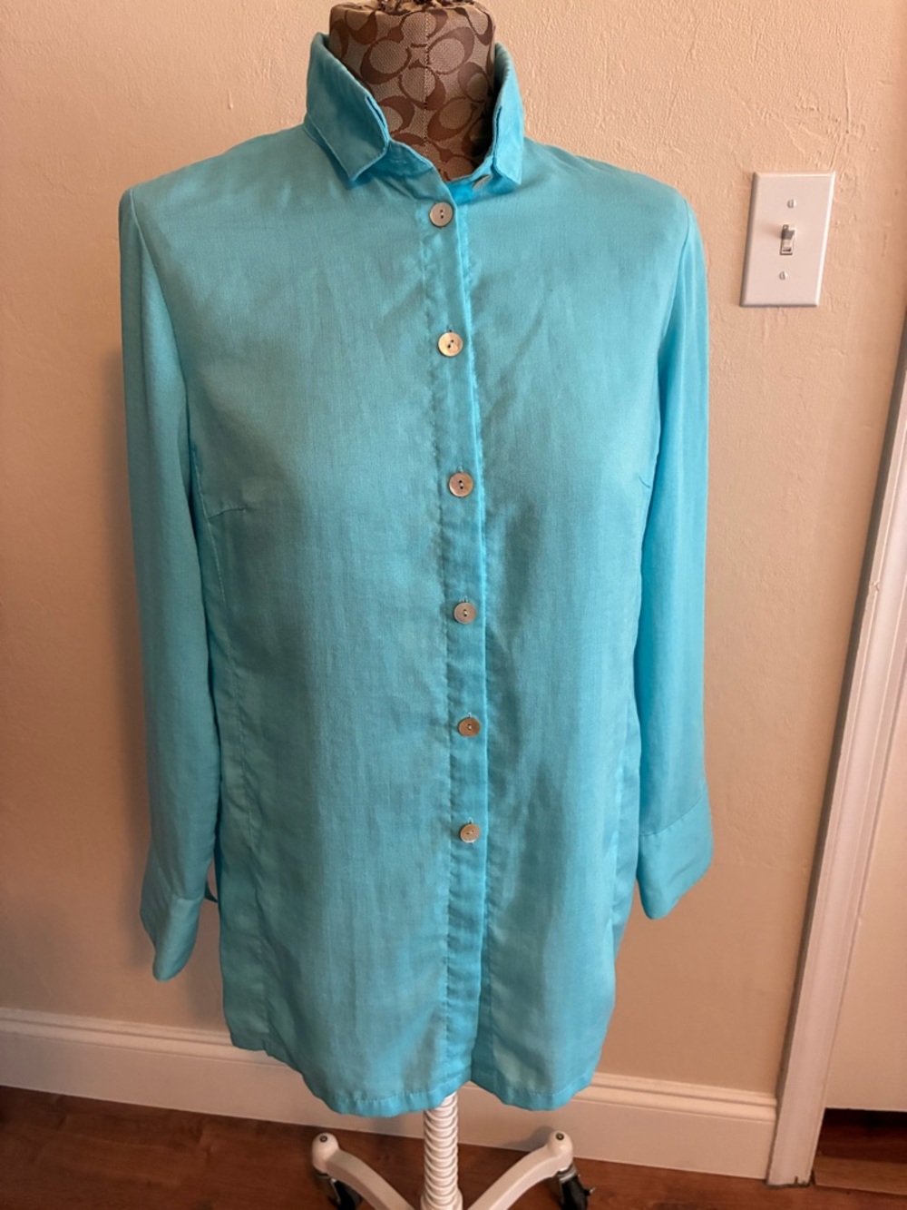 Fridaze 100% Linen  Turquoise Button-Shirt Lagenlook Vacation, Beach, Cruise.
